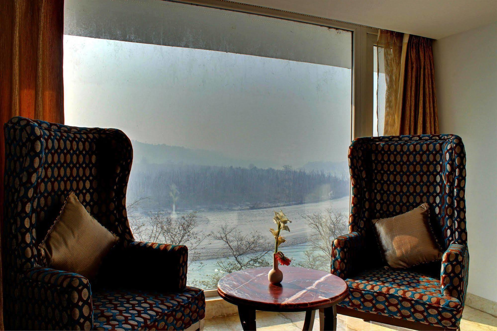 Ellbee Ganga View Hotel Rishīkesh Eksteriør billede